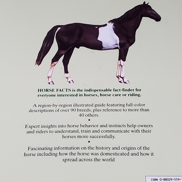 2 Hard Cover Horse Books - Picture 5 of 5